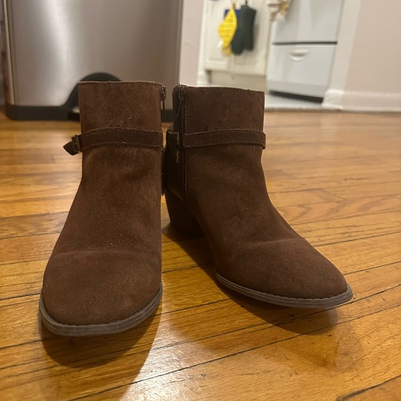 American Eagle Suede Boots Size 8 - Picture 1 of 4